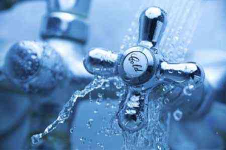 Armenia`s Deputy PM, Veolia Vice President discuss problems with  water supply to consumers 